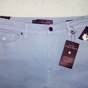 Gloria Vanderbilt Swan Series Amanda Soft Touch Violet Bliss Jeans SZ 12 NWT